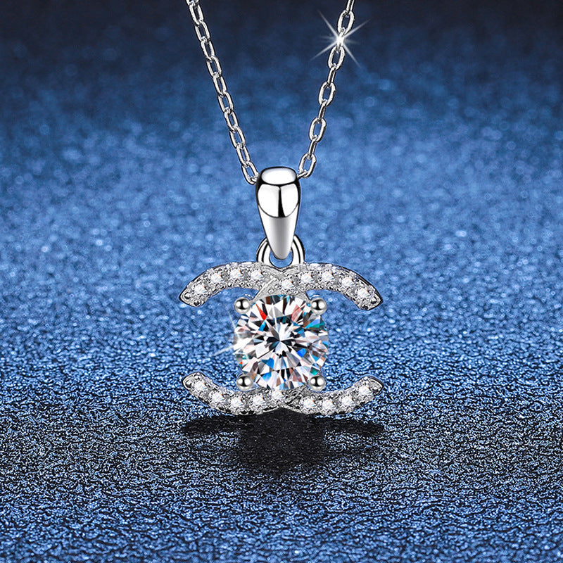 [Zalyn]CLASSIC INTERLOCKING MOISSANITE PENDANT NECKLACE