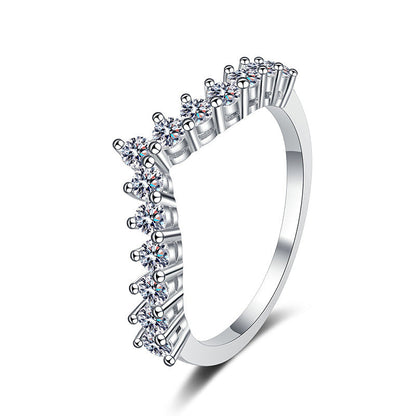 [Zalyn]ELEGANT V-SHAPED CHEVRON MOISSANITE RING