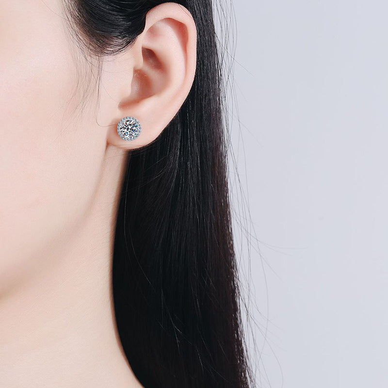 [Zalyn]CLASSIC 4-PRONG ROUND MOISSANITE STUD EARRINGS