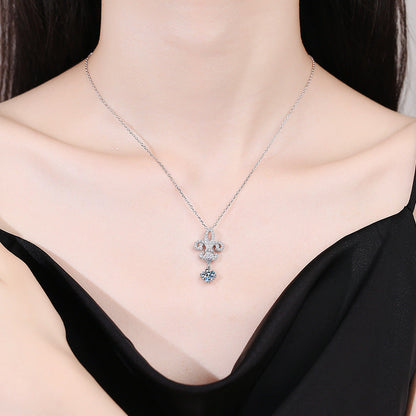 [Zalyn]ROYAL FLEUR-DE-LIS MOISSANITE PENDANT NECKLACE