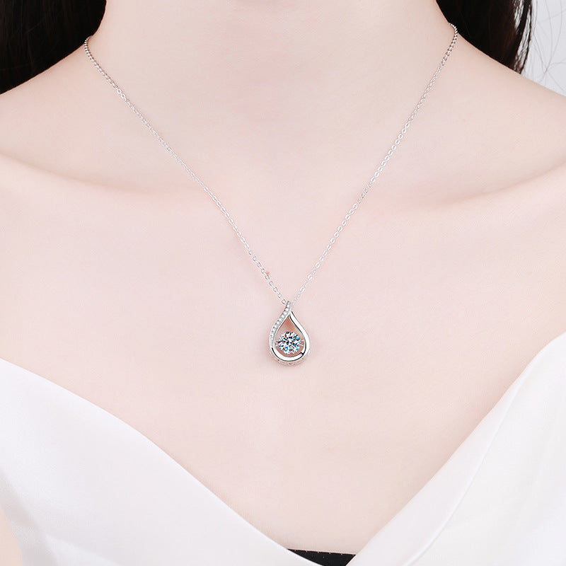 [Zalyn]DANCING WATER DROP MOISSANITE NECKLACE