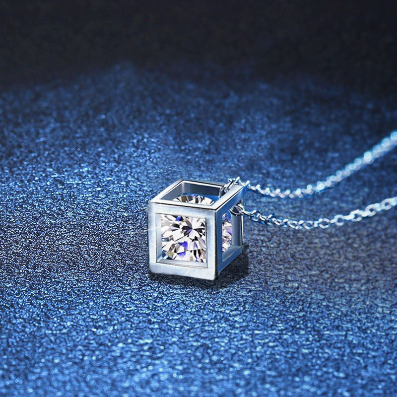 [Zalyn]GEOMETRIC SUGAR-CUBE MOISSANITE NECKLACE
