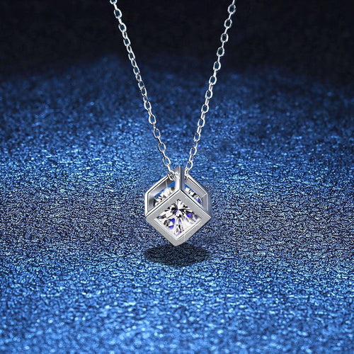 [Zalyn]GEOMETRIC SUGAR-CUBE MOISSANITE NECKLACE