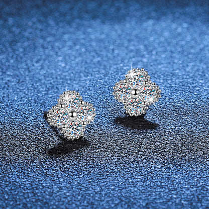 [Zalyn]ELEGANT FOUR-LEAF CLOVER MOISSANITE STUD EARRINGS