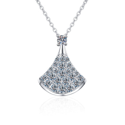 [Zalyn]ELEGANT FAN-SHAPED MOISSANITE PENDANT NECKLACE