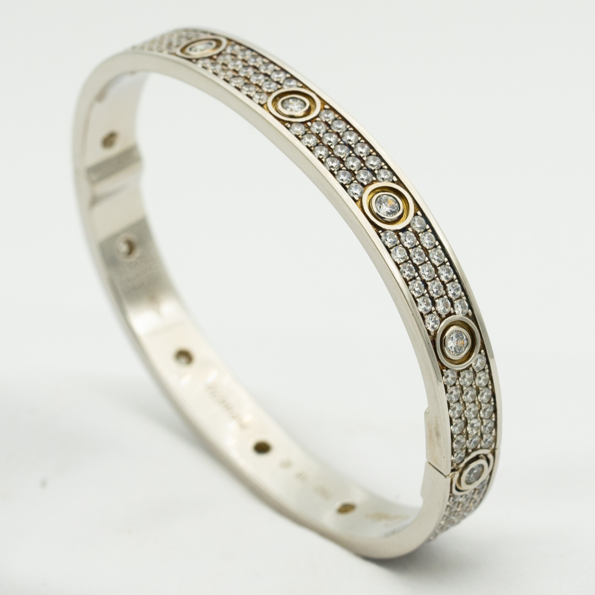 [Zalyn Jewelry ]LOVE BRACELET 6.1MM DIAMOND-PAVED 10 BIG DIAMONDS