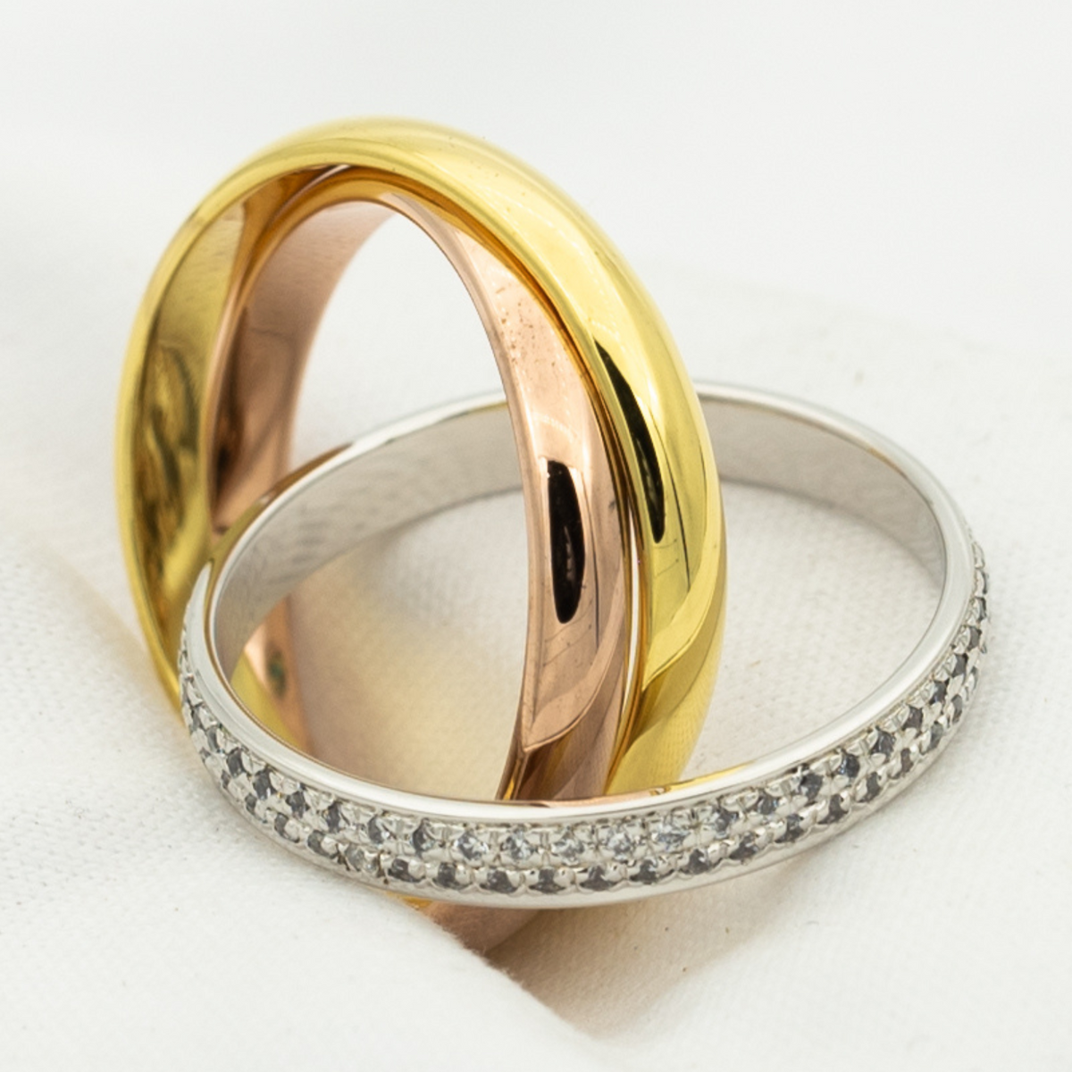 [Zalyn Jewelry ]TRINITY RING GOLD PINK GOLD SILVER DIAMONDS