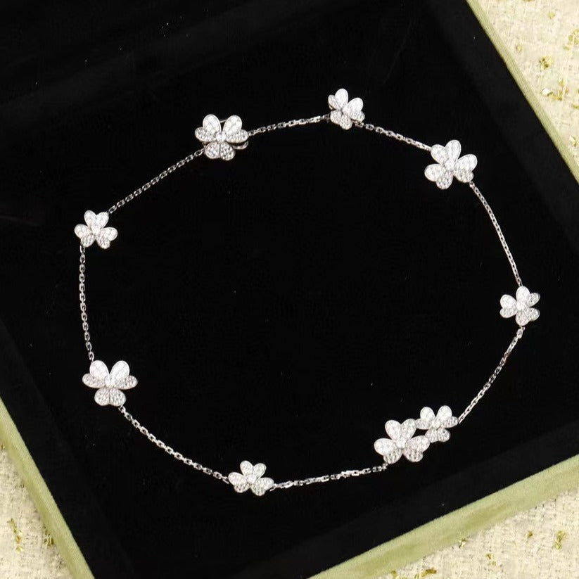 [Zalyn Jewelry ]FRIVOLE SILVER 9 FLOWERS NECKLACE
