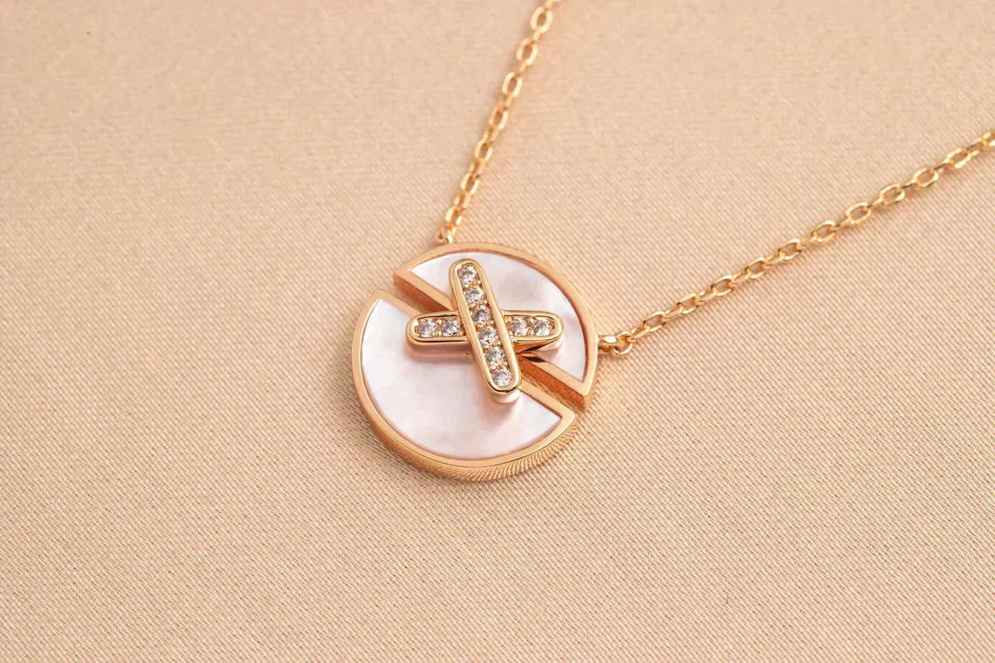 [Zalyn]JEUX DE ROSE GOLD DIAMOND NECKLACE