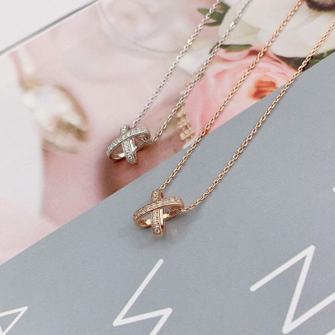[Zalyn]JEUX DE DIAMOND NECKLACE