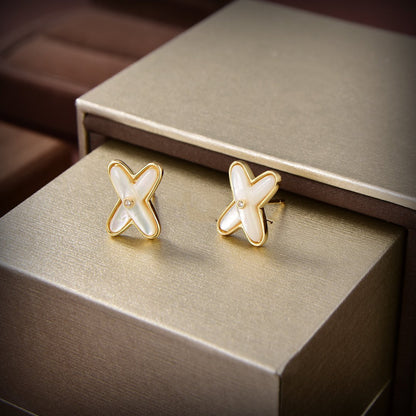 [Zalyn]JEUX DE WHITE MOP GOLD DIAMOND EARRINGS