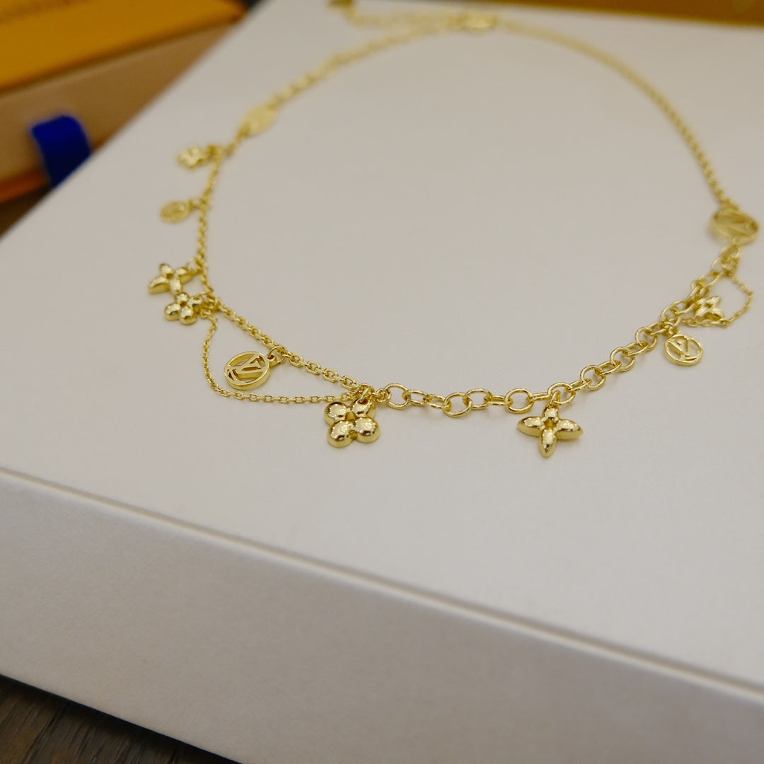 [Zalyn]BLOOMING SUPPLE NECKLACE BRASS