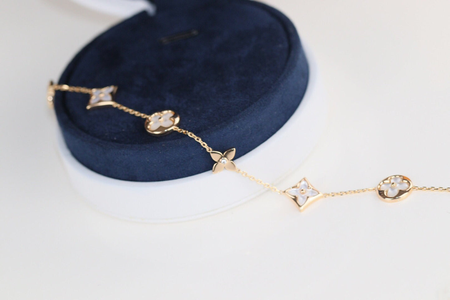 [Zalyn]LEAF CLOVER BRACELET