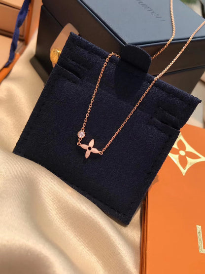 [Zalyn]BLOSSOM PENDANT ROSE GOLD AND DIAMOND