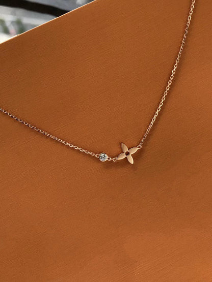 [Zalyn]BLOSSOM PENDANT ROSE GOLD AND DIAMOND