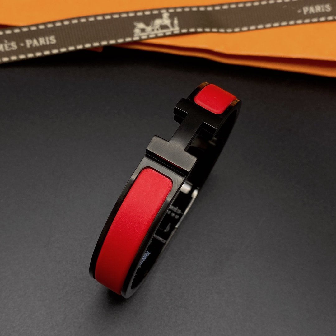 [Zalyn]CLIC HM SO BLACK RED BRACELET