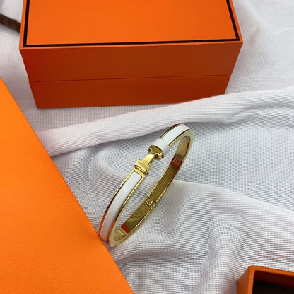 [Zalyn]CLASSIC HM CLIC WHITE 8MM ENAMEL BRACELET
