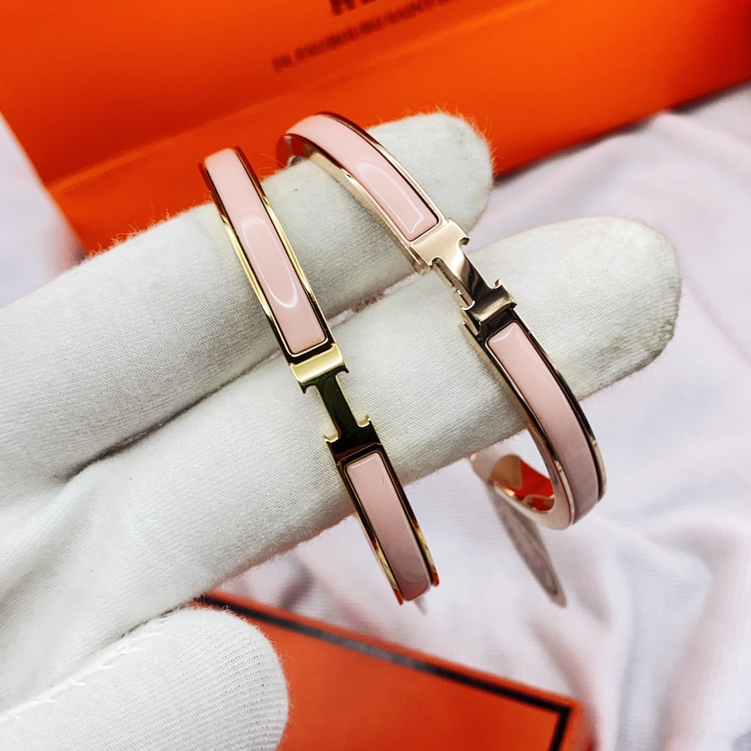 [Zalyn]CLASSIC HM CLIC  PINK 8MM ENAMEL BRACELET