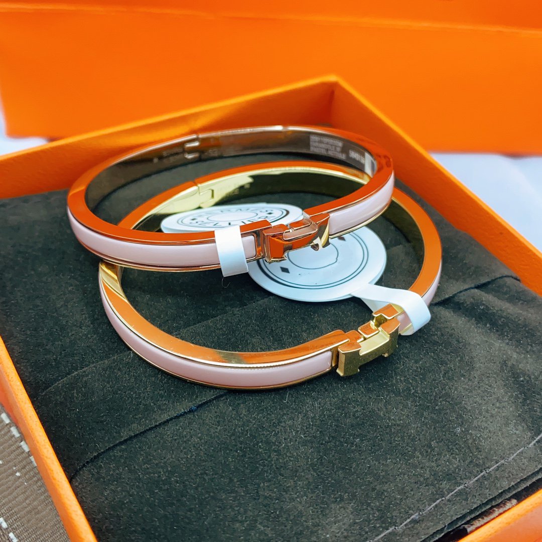 [Zalyn]CLASSIC HM CLIC  PINK 8MM ENAMEL BRACELET