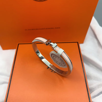 [Zalyn]CLASSIC HM CLIC  PINK 8MM ENAMEL BRACELET