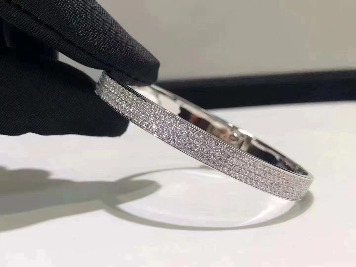 [Zalyn]HM KELLY BRACELET IN SILVER AND FULL PAVE DIAMOND