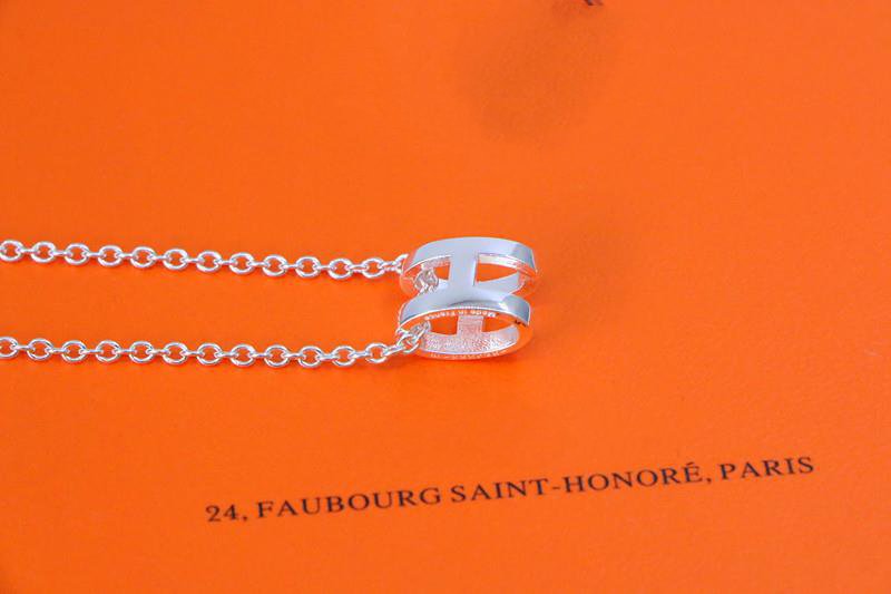 [Zalyn]HM NECKLACE H LETTER OVAL SERIES