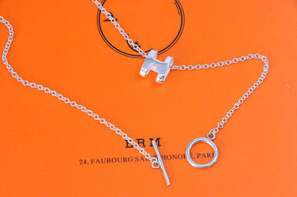 [Zalyn]HM NECKLACE H LETTER OVAL SERIES