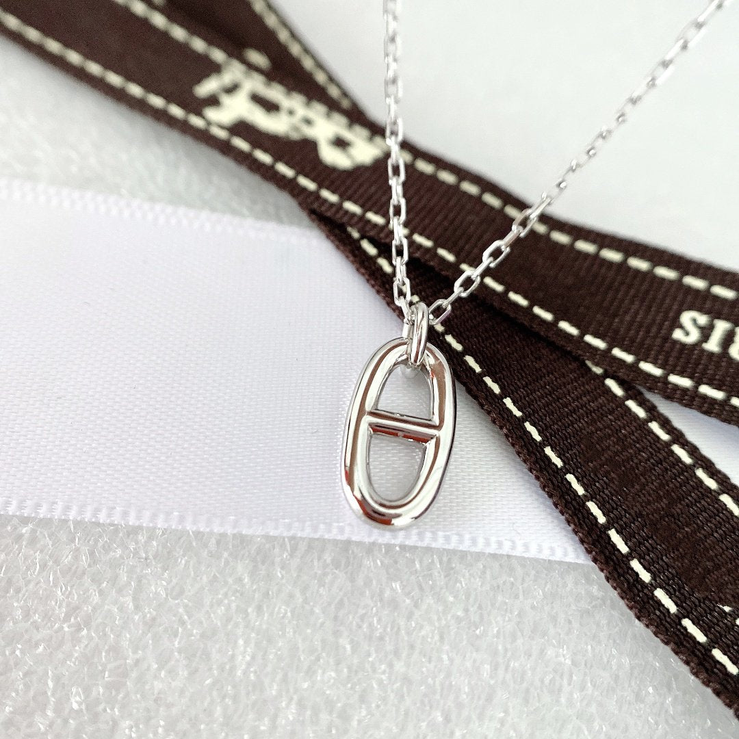 [Zalyn]HM PIG NOSE NECKLACE