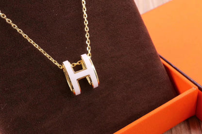 [Zalyn]HM CLIC YELLOW ENAMEL GOLD NECKLACE