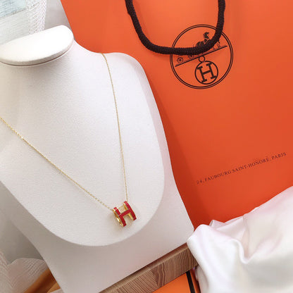 [Zalyn]HM CLIC RED ENAMEL GOLD NECKLACE