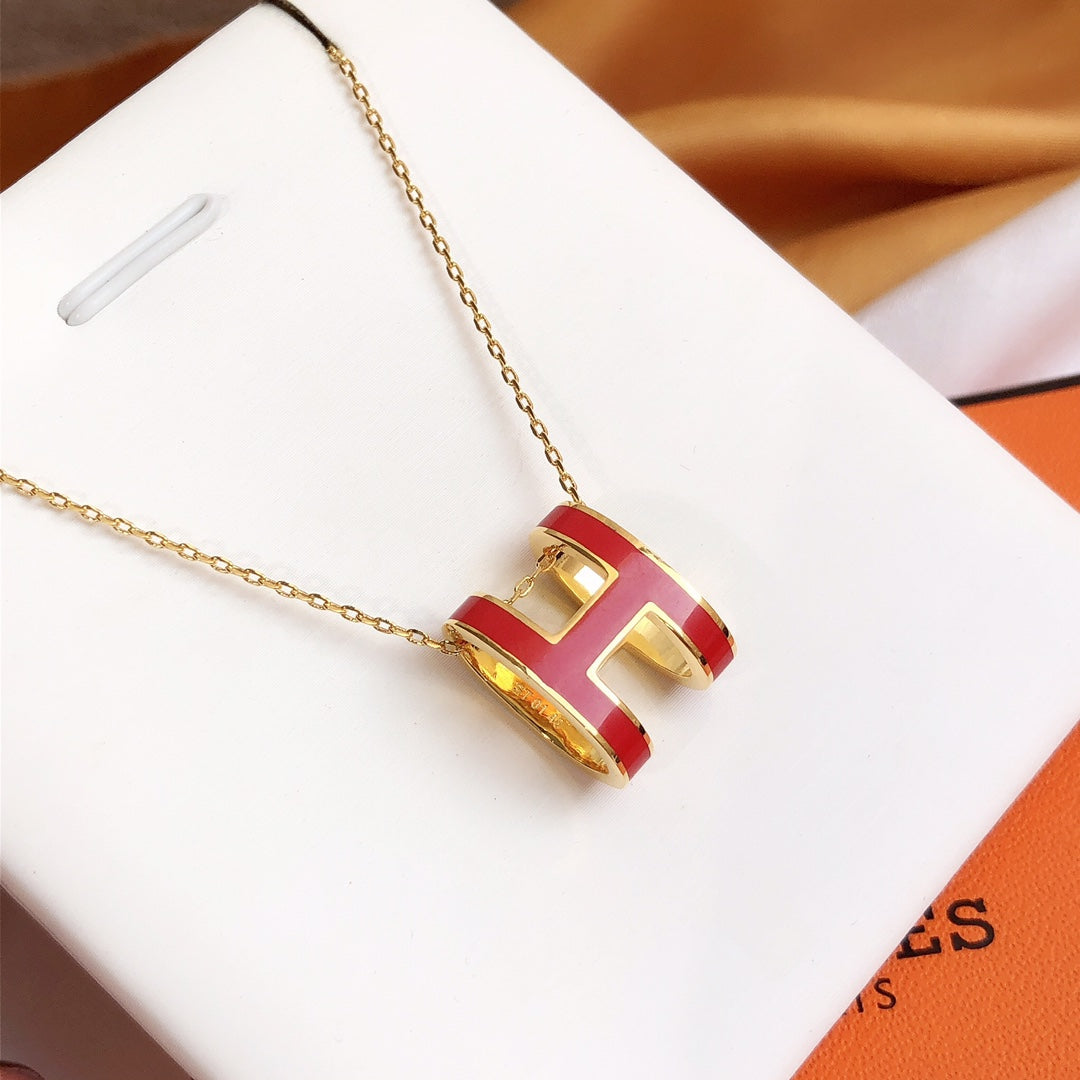 [Zalyn]HM CLIC RED ENAMEL GOLD NECKLACE