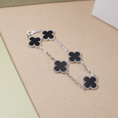 [Zalyn]LUCKY CLOVER 5-MOTIF BRACELET - BLACK OXNY COLLECTION