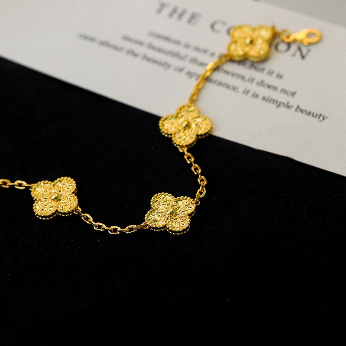 [Zalyn]LUCKY CLOVER 5-MOTIF BRACELET - BRONZING