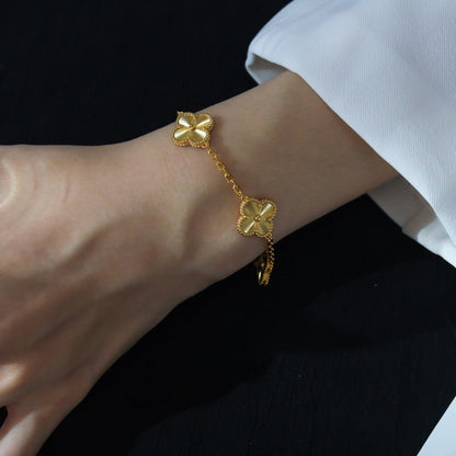 [Zalyn Jewelry ] CLOVER 5 MOTIF LASER BRACELET COLLECTION