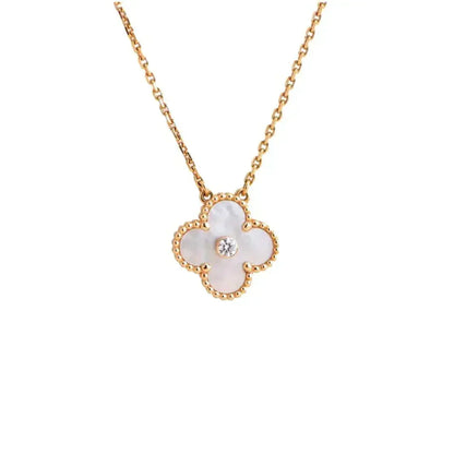 [Zalyn Jewelry ]CLOVER 15MM DIAMOND WHITE FRITILLARIA NECKLACE