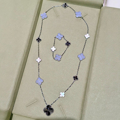 [Zalyn]DETACHABLE 15-MOTIF CLOVER STATEMENT SET - PURPLE CHALCEDONY & LASER