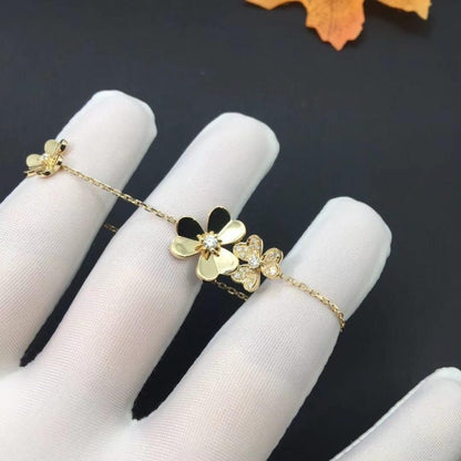 [Zalyn Jewelry ]FRIVOLE GOLD 5 FLOWERS BRACELET