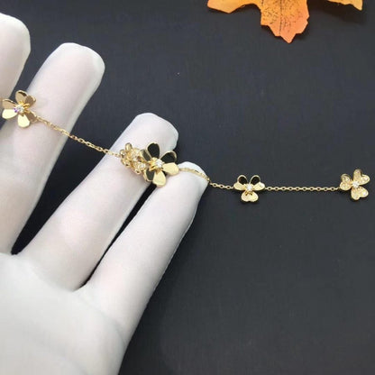 [Zalyn Jewelry ]FRIVOLE GOLD 5 FLOWERS BRACELET