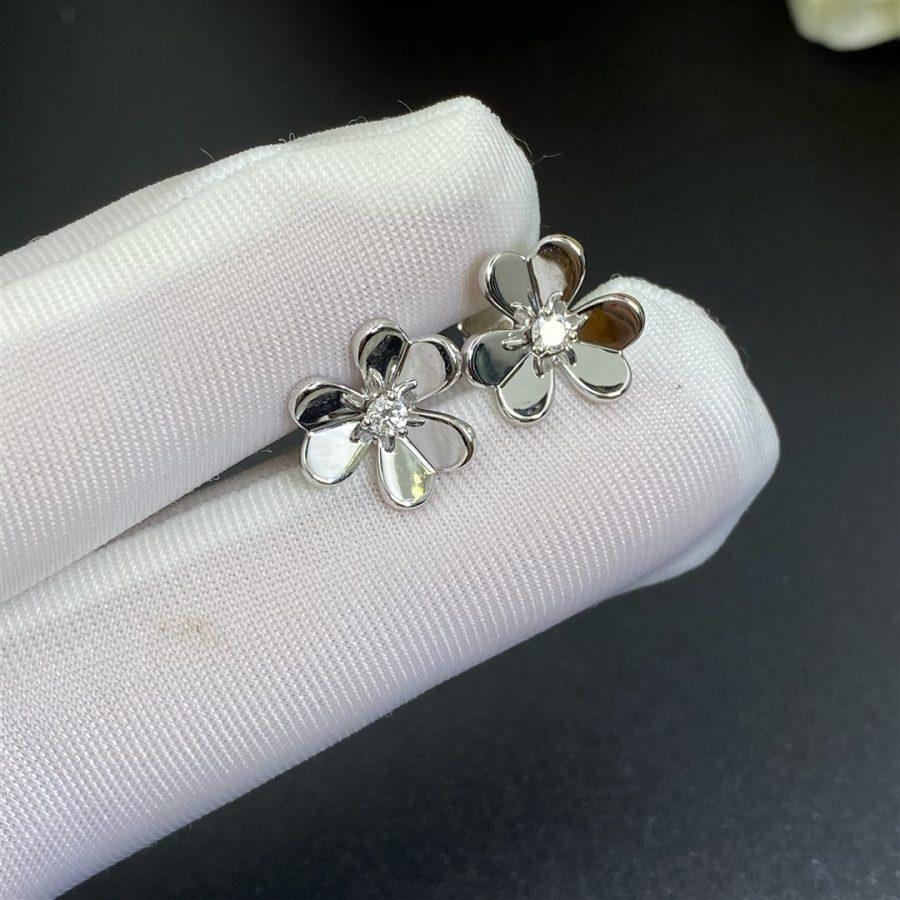 [Zalyn Jewelry ]FRIVOLE MINI SILVER FLOWER EARRINGS