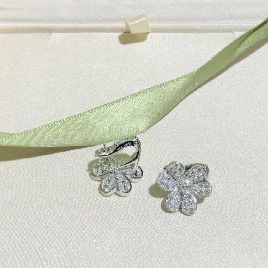 [Zalyn Jewelry ]FRIVOLE SILVER FLOWER DIAMOND EARRINGS
