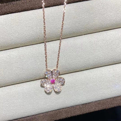 [Zalyn]PAVÉ DIAMOND BUTTERFLY CHARM NECKLACE