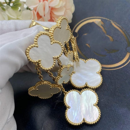[Zalyn Jewelry ]CLOVER EARRINGS WHITE MOP 4 MOTIFS GOLD