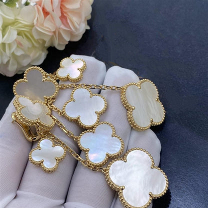 [Zalyn Jewelry ]CLOVER EARRINGS WHITE MOP 4 MOTIFS GOLD