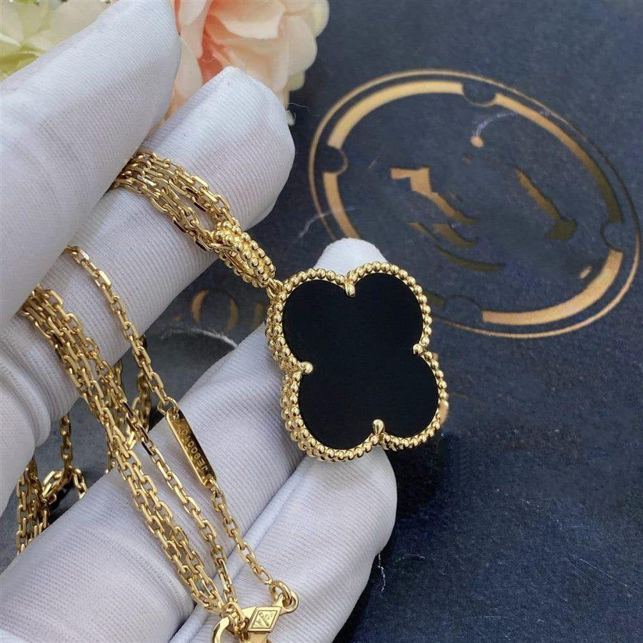 [Zalyn Jewelry ]CLOVER 25MM GOLD ONYX BIG CLOVER NECKLACE