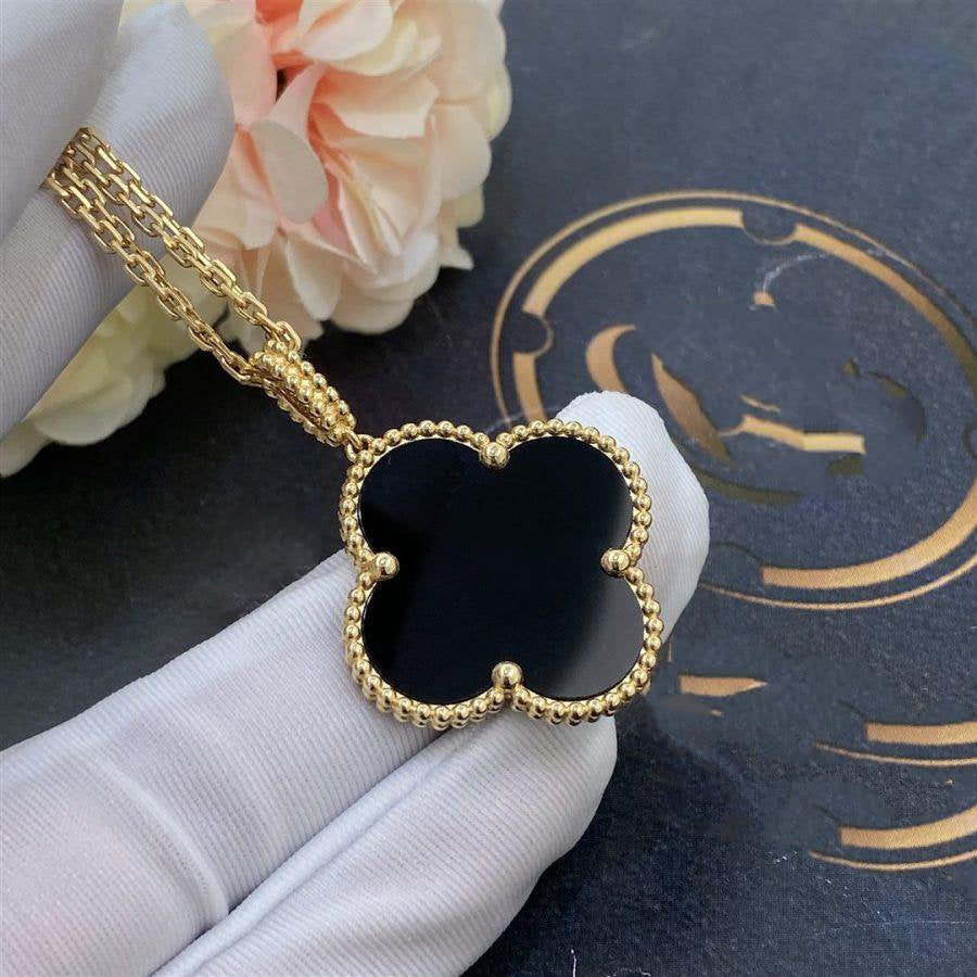 [Zalyn Jewelry ]CLOVER 25MM GOLD ONYX BIG CLOVER NECKLACE