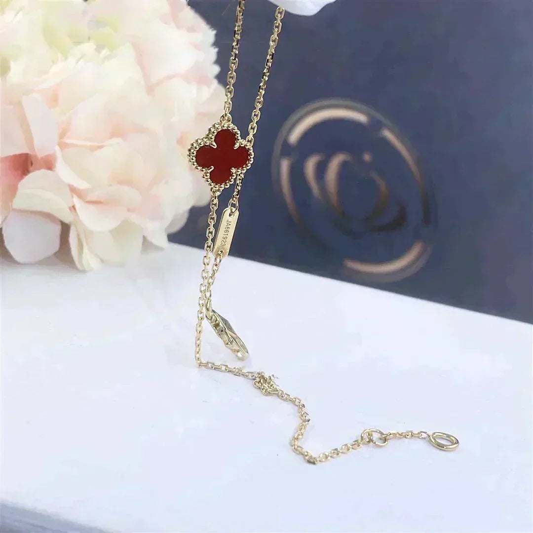 [Zalyn Jewelry ]CLOVER  CARNELIAN SINGLE FLOWER BRACELET