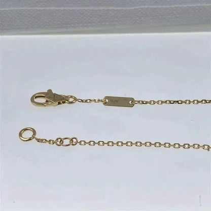[Zalyn Jewelry ]CLOVER  CARNELIAN SINGLE FLOWER BRACELET