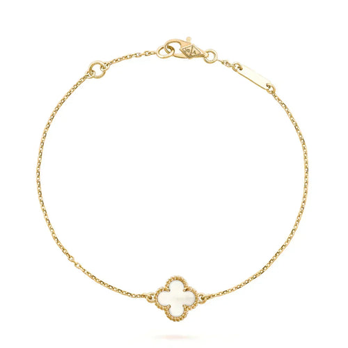 [Zalyn Jewelry ]CLOVER WHITE MOP SINGLE FLOWER BRACELET