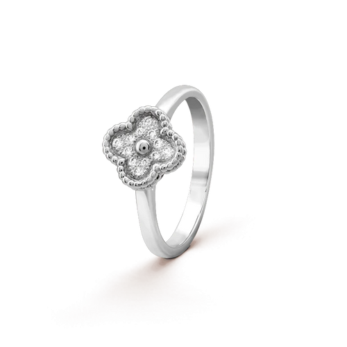 [Zalyn Jewelry ]CLOVER DIAMOND RING