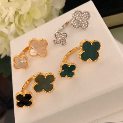 [Zalyn Jewelry ]CLOVER BETWEEN THE FINGER RING